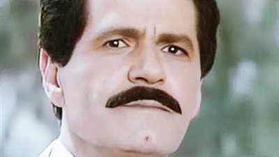 اسمه  محمد عمل مفتشًا بالملاهي وترك دراسته من أجل الفن.. نجله عمل بالتمثيل وحقيقة دفنه حيًّا.. محطات في حياة صلاح قابيل