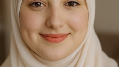 الساعة 10 صباحا شفت على التليفزيون خبر حريق بمبني الشركة 