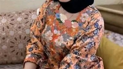 في الحادية والستين من عمره، تزوج حبيبته من أيام المدرسة الثانوية، لكنه في ليلة زفافهما اكتشف السر